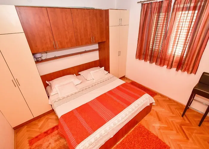 Antonio Apartment
