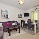 Apartman Antonio Makarska