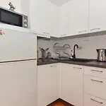 Antonio Apartman *