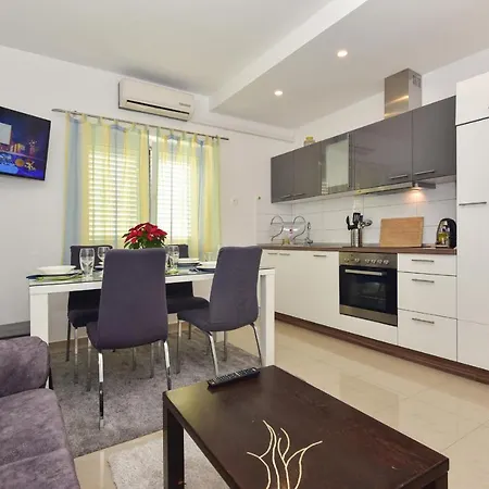 Apartman Antonio *